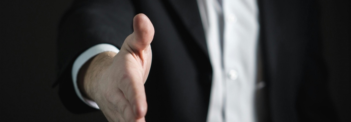 lavoro-assunzione-pexels-327540-1500x1000