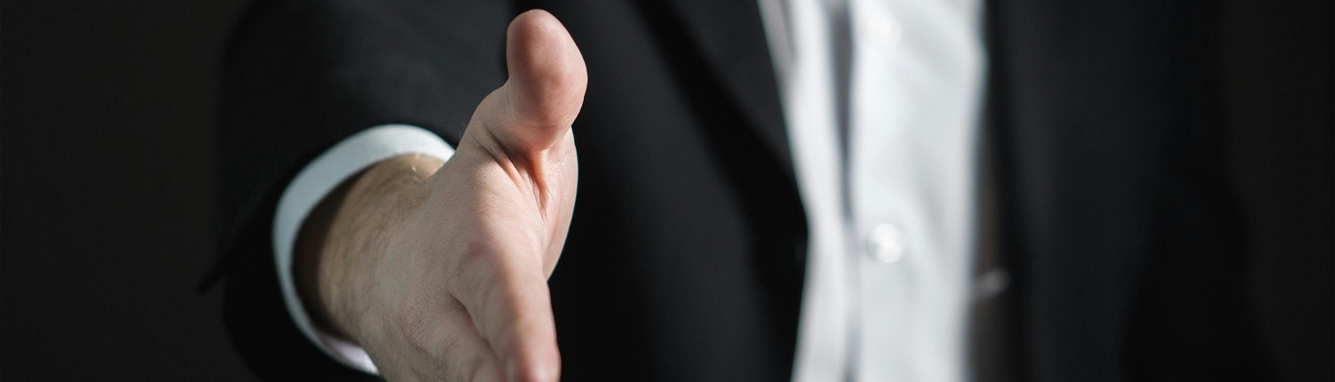 lavoro-assunzione-pexels-327540-1500x1000